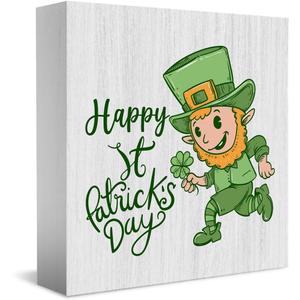 Happy St. Patricks Day Wooden Box Sign, Spring Decor, Country Style Lucky Clover Green Top Hat, Beer Mug Gold Coin Pattern Desk Decorate, Home Desk Office Decor 5 x 5 Inches (Little Elf)