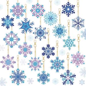Tondiamo 20 Pcs Snowflake Diamond Painting Keychain Kits 5d DIY Winter Diamond Art Ornaments Pendants Double Sided Hanging Key Chains for Christmas Party Decoration Kids Art Crafts(Snowflake Style)