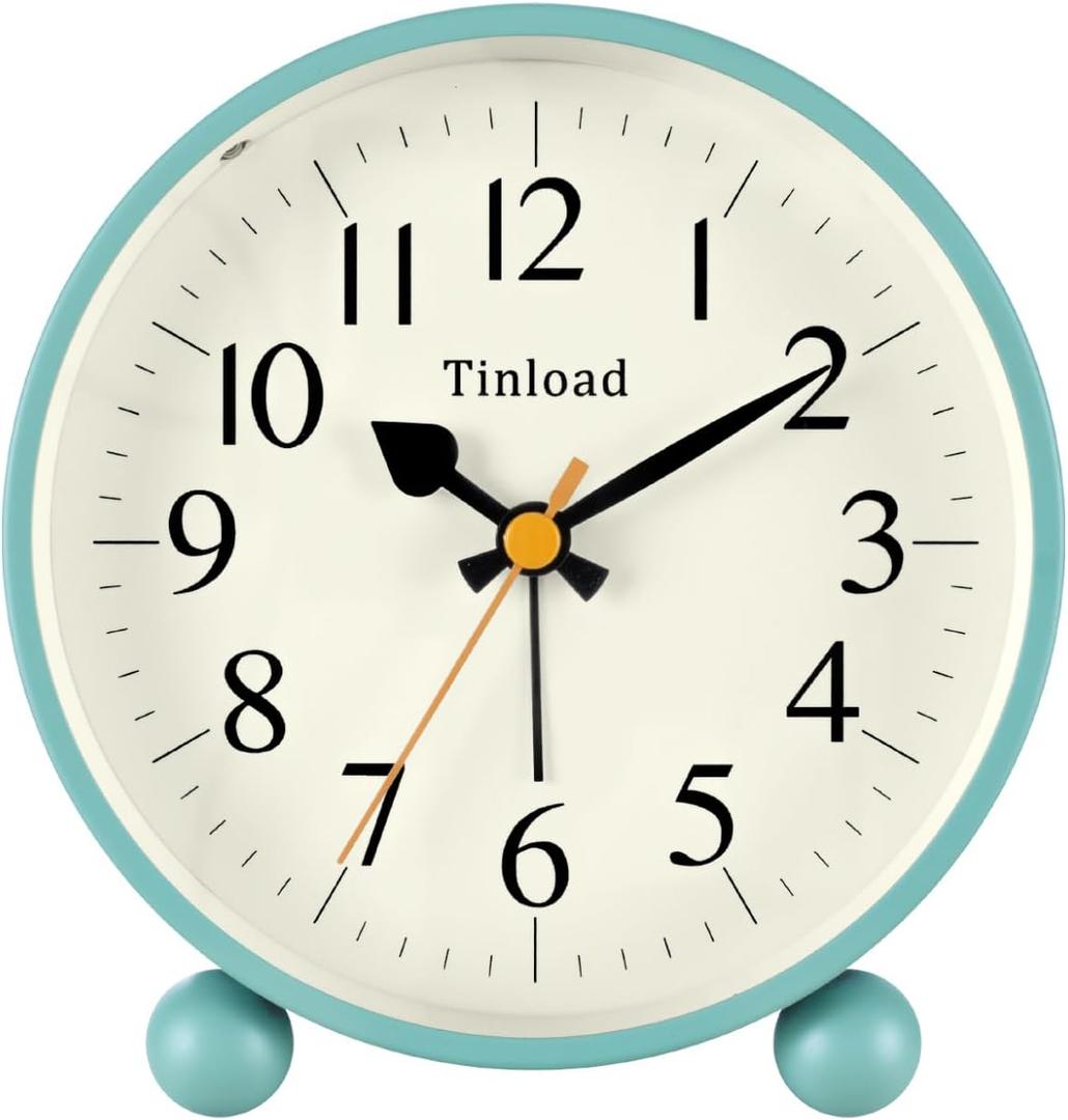 4.5" Vintage Retro Analog Alarm Clock, Super Silent Non Ticking Small Clock with Manual Light, Snooze, Battery Operated, for Living Room, Bedroom, Bedside, Desk(Green)