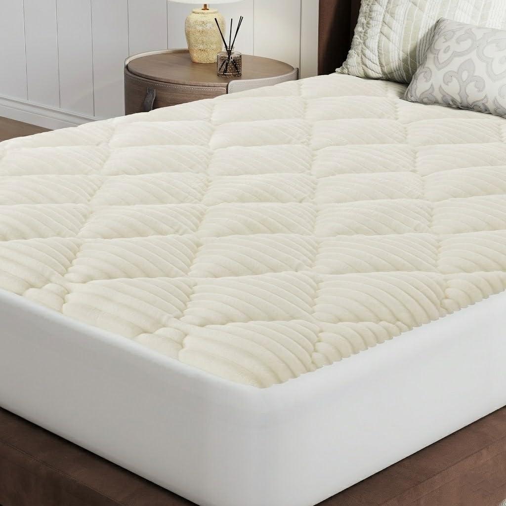 Novilla Full Flannel Mattress Topper, Ultra Soft Faux Fur Mattress Pad with Deep Pocket, Quilted Thickened Warm Bed Topper for Winter, Fits 8-21" Mattress, Machine Washable, White