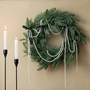 Suncalla 20'' Black White Christmas Wreath with Bow Pearl Chains Faux Norfolk Pine Wreath Artificial Cedar Christmas Greenery Decoration for Xmas Front Door Window Wall Fireplace Indoor Outdoor