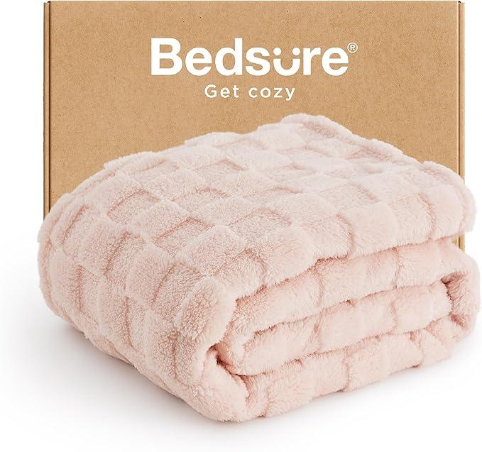 Bedsure GentleSoft Sage Green Throw Blanket for Couch - Checkered Fleece Blankets Gifts for Women Men Girls, Cute Soft Cozy Throw for Bedroom Home Decor Gifts, 50x60 Inches, Light Pink