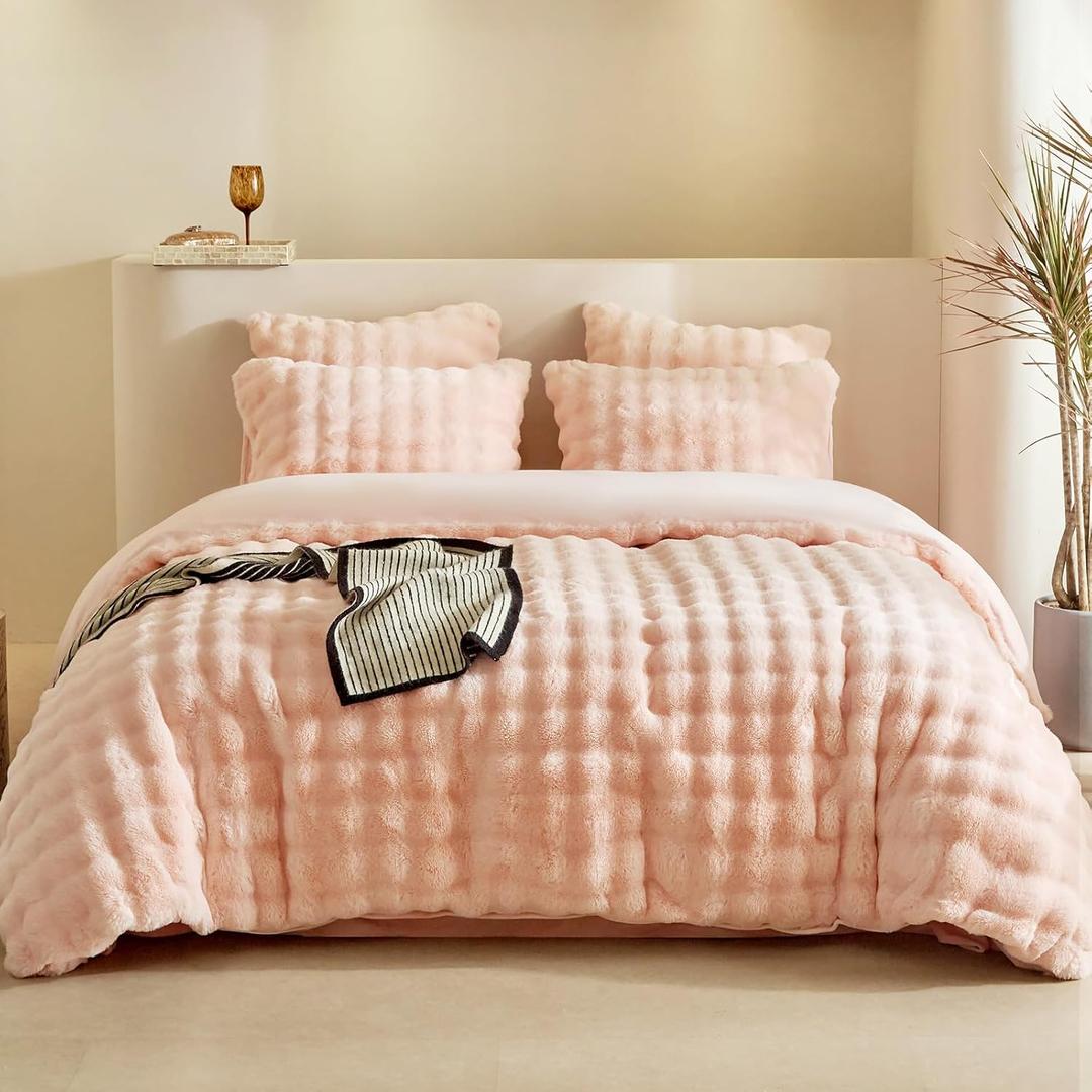 Tokokimo Pink Fluffy Comforter Cover Queen Set, Faux Rabbit Fur Duvet Cover Set 3 Pieces (1 Shaggy Duvet Cover + 2 Pillowcases) Fuzzy Bedding Set (Queen)