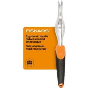 Fiskars Ergo Weeder Tool for Weeding, Heavy Duty Gardening Hand Tool with Ergonomic Handle and Hanging Hole for Storage, Remove Weeds and Roots like Dandelions and Thistles