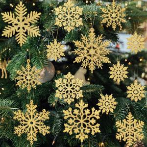 36pcs Gold Snowflake Ornaments Christmas Tree Decorations, Glitter Plastic Snow Flakes Christmas Ornaments in 5 Patterns for Tree Garland Indoor Outdoor Winter Wonderland Decor
