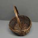 Wicker basket with handle