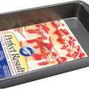 Wilton Perfect Results Nonstick Oblong Cake Pan, 13 by 9 by 2-Inch, Silver