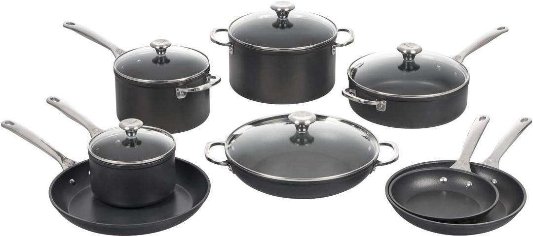 Le Creuset Toughened Nonstick PRO Cookware Set, 8 Pc