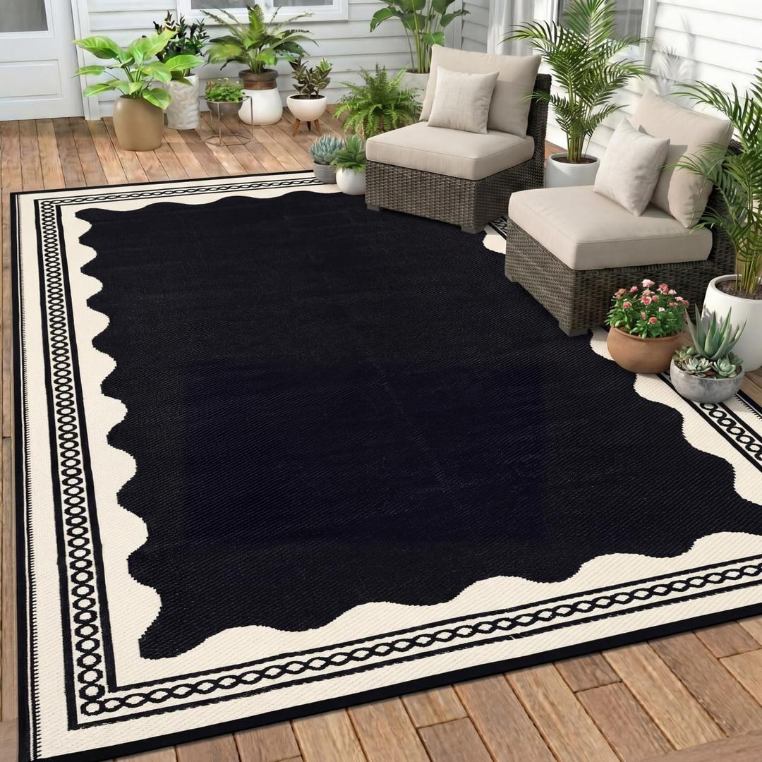 Dunzy Scalloped Outdoor Patio Rug, 5 x 8 ft Non-Slip Reversible Plastic Straw Pool Rug, Indoor Outdoor Area Mat for Outside Rv Camping Deck Beach Porch Backyard (Black, Beige)