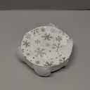 Honeydak 6 Pcs 6 Inch Christmas Snowflake Plates Ceramic Porcelain Plate Silver White Snowflake Winter Dinner Appetizer Salad Dessert Dishes for Christmas Birthday Winter Party Decoration Supplies