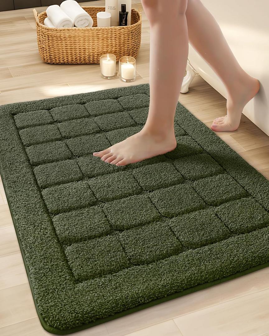 Color&Geometry Green Bath Mat Non Slip Washable- 24"x43" Large Absorbent Bath Mats for Bathroom, Thick Soft Bathroom Runner for Bathtub Shower Mat Outside Shower