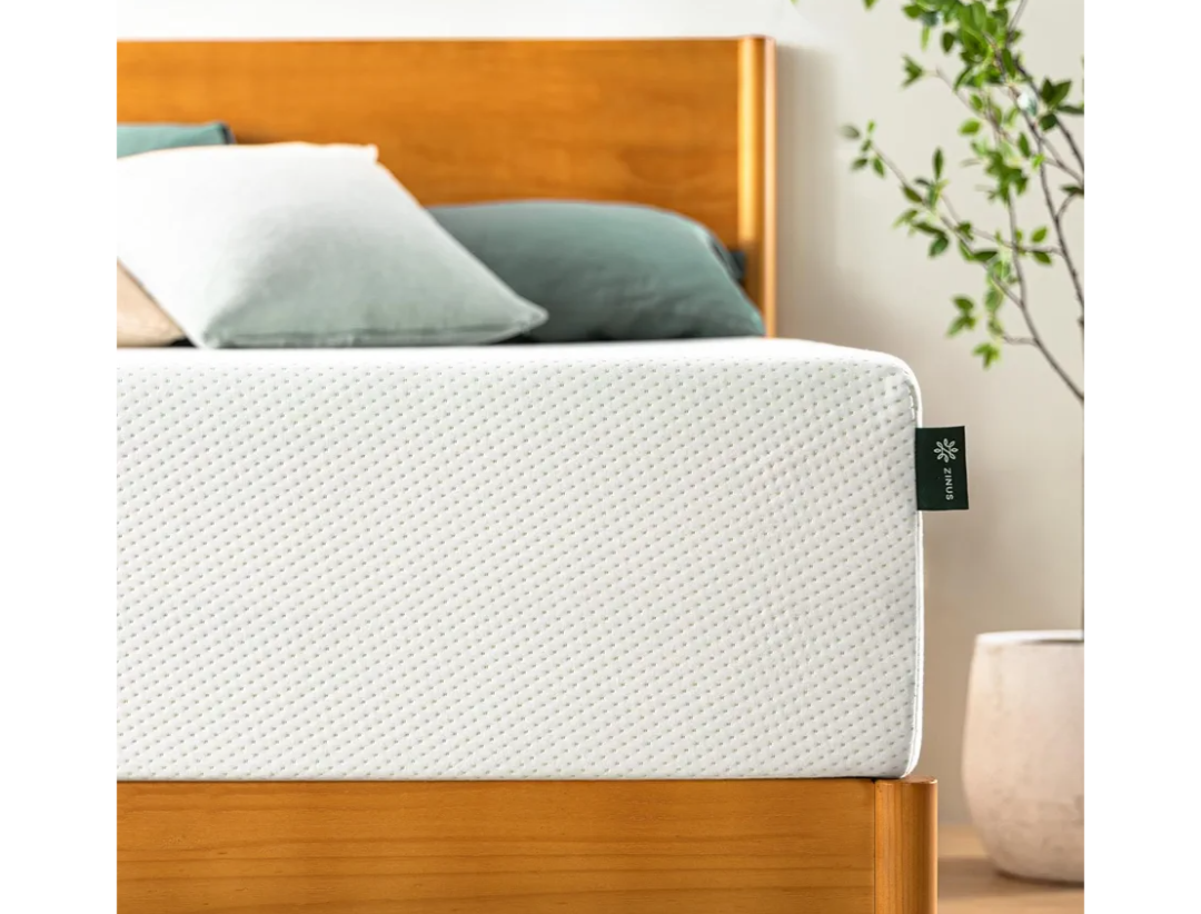 ZINUS 10 Inch Queen Green Tea Memory Foam Mattress [New Version], Fiberglass free, Medium Firm Feel, Zoned Pressure Relief, Certified Safe Foams & Fabric, Mattress in A Box