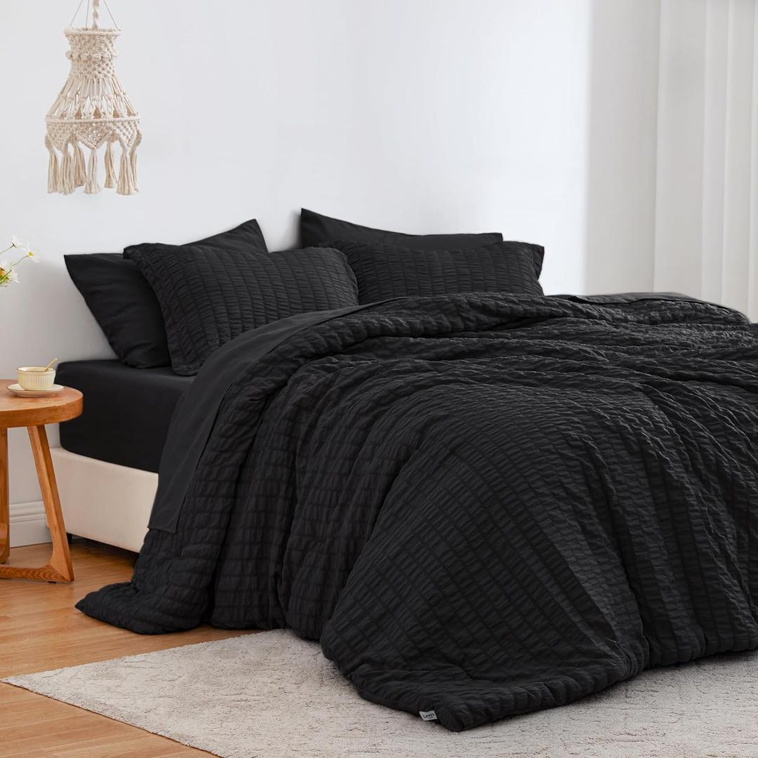 Love's cabin Seersucker Black Queen Comforter Set, 7-Piece All Season Lightweight Bed in a Bag Bedding Set with Comforter, Flat Sheet, Fitted Sheet, Pillowcases and Shams | Soft, Breathable, Lightweight (Queen (88"X88"))