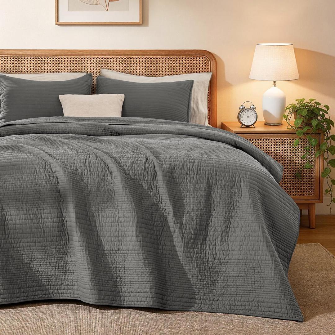 Love's cabin Queen Size Cotton Quilt Set, 100% Cotton Fabric Striped Textured Coverlet with Crinkled Look, Lightweight Quilted Bedspread for All Season, Includes 2 Pillow Shams, Grey | Lightweight