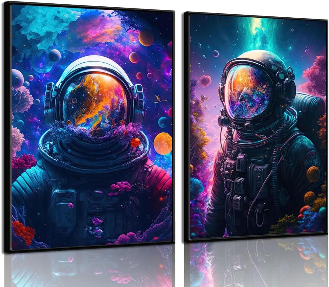 Cool Astronaut Wall Art Abstract Funny Spaceman in the Ocean Poster Picture Colorful Fantastic Universe Space Painting Prints Surrealism Planets Cosmos Artwork For Boys Bedroom Canvas Decor Unframed