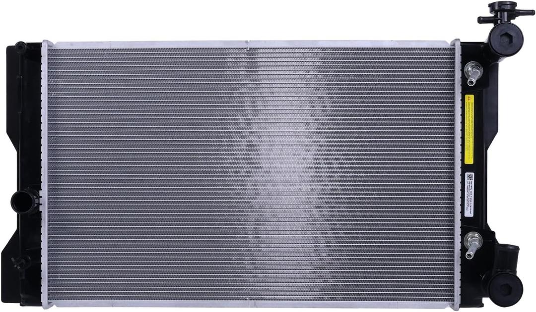 Aluminum Core Radiator For 2004-08 Freightliner M2/106 with Caterpillar Engine