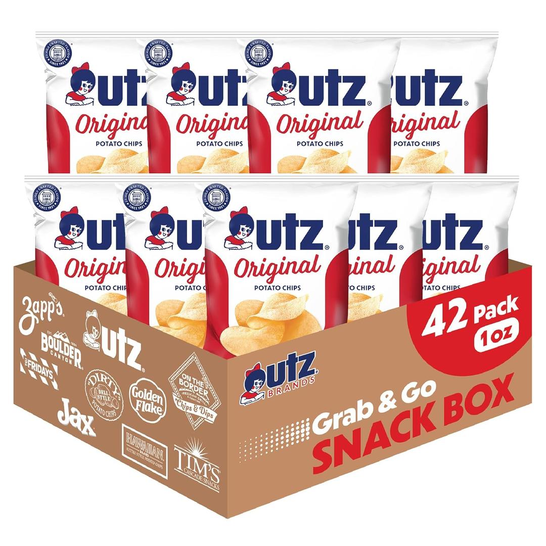 Utz Original 1 Oz Bags, 42 Count Crispy Potato Chips Made from Fresh Potatoes, Crunchy Individual Snacks to Go, Cholesterol Free, Trans-Fat Free, Gluten Free Snacks, BB Date NOV 10 2025
