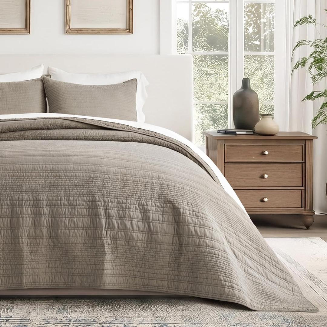 EVERGRACEHOME 100% Cotton Quilt Set Oversized Cal King, Stone Taupe | Pre-Washed Soft Cotton, Striped Coverlet Bedspread, 3 Piece Lightweight Bedding Set for All Season, with 2 Pillow Shams
