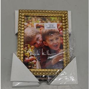 5x7 inch Wood Classic Picture Frame Set, Gold Ornate Beaded Inner, Matted for 3.5x5.5 Photo, Multiple way display, 2 Pack