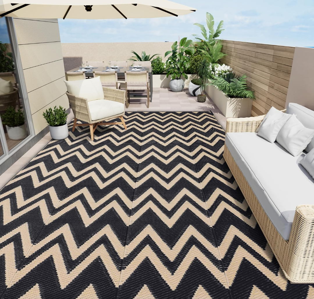OLANLY Waterproof Outdoor Rug 8x10 ft Clearance, Reversible Outdoor Plastic Straw Rug, RV Mat, Indoor Outdoor Carpet for Patio, Camping, Balcony, Deck, Backyard, Black & Beige