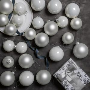 Soulchen 24 Pcs 1.6" 2.4" Pearl Christmas Balls Ornaments White and Silver Shatterproof Plastic Christmas Tree Decorations with Hanging Loop for Xmas Tree Wedding Holiday Party Decor, 4 Styles