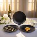 EI enjonirinjonir 80pcs Black and Gold Dinner Plates Disposable 10.25inch,Plastic Party Plates with Gold Rim,Black Plastic Matte plate Frosted Disposable Heavy Duty,Elegant for Wedding/Tea Party