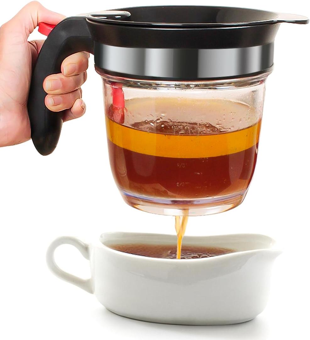 Fat Separator With Bottom Release, 4 Cup Gravy Separator for Cooking with Oil Strainer, Kitchen Gadgets Grease Separator Packaged with a 3-in-1 Multifunctional Peeler