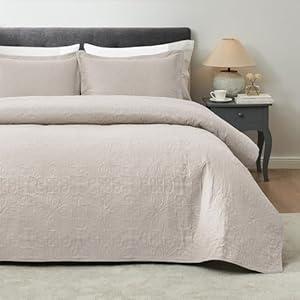 Hansleep Cream Quilt Queen Size - Baroque Ultrasonic Summer Bedspread Queen, Soft Lightweight Coverlet Bedding Set, 3 Pieces (1 Quilt, 2 Pillow Shams)