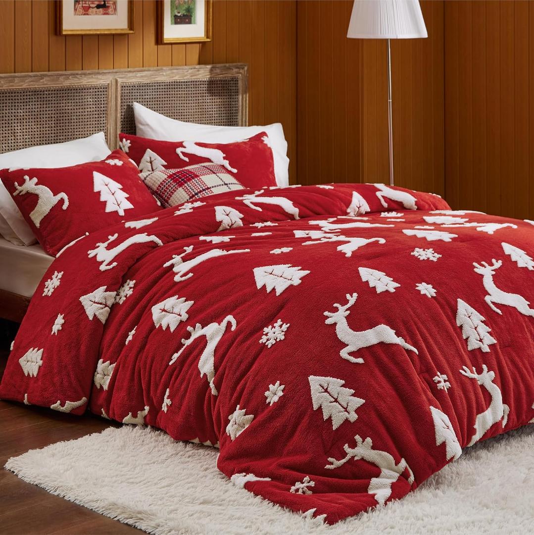 Bedsure Fluffy Christmas Comforter Set Queen - Red Bedding with Running Reindeer, Warm Flannel Fleece Bed Sets for Winter, 3 Pieces, 1 Soft Plush Shaggy Comforter with 2 Pillowcases
