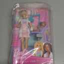Barbie Dentist with Blonde Fashion Doll with Blue Dress and Lab Coat, 1 Kid Doll, Medical Doctor Furniture & Accessories
