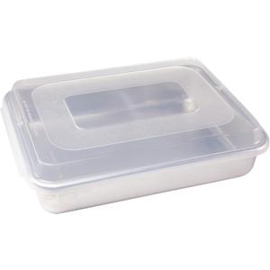 Nordic Ware 46603 9" X 13" Cake Pan with Lid, Silver