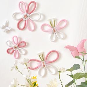 KUNHEHO Butterfly Wall Decor Set of 6 Daisy Flower Boho Nursery Wall Dcor Bohemian Macrame Woven Rattan Wall Hanging Room Decor for Teen Girls
