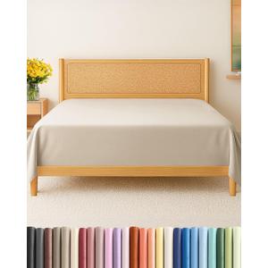 Queen Size Flat Sheet - Hotel Quality Top Flat Bed Sheet Only - Ultra-Soft, Comfy Breathable & Cooling - Fade & Wrinkle Free - Easy-Care, Stain & Shrink Resistant Bedding - Easy-Fit & Oeko-Tex - Wheat
