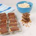 Premium Original Saltine Crackers, Lunch Snacks, Family Size, 24 oz (24 Ounce (Pack of 1))