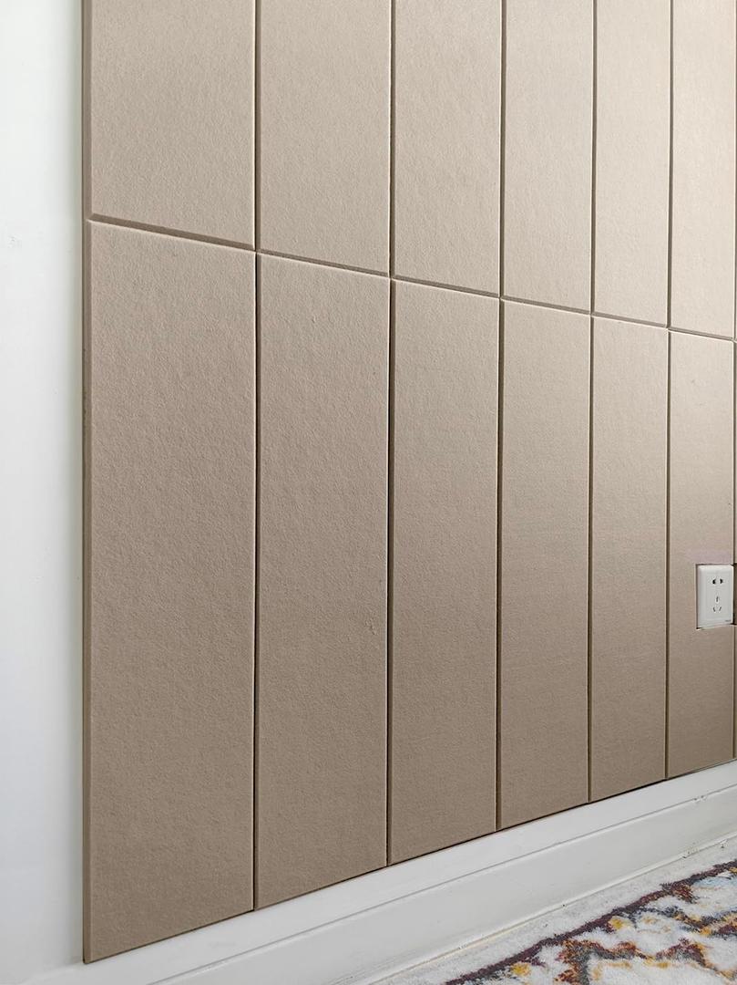 Shiplap Felt Wall Panels for Interior Wall Decor, Accent Wall Paneling for Bedroom Living Room & Office, Peel and Stick, Sound Absorbing  24 Pack Felt Wall Tiles with Adhesive - Camel