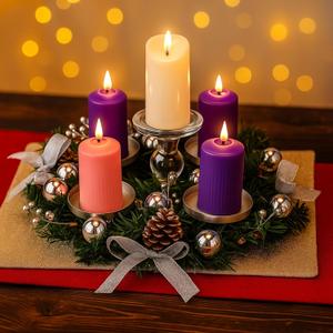7 Pcs Christmas Advent Wreath with 5 Flameless Candle Set Christmas Advent Wreath Candle Holder with Pinecorn Ribbon Berry Poinsettia Centerpiece Table Decor (Silver,Cute)