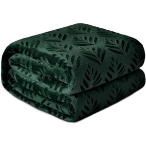 Exclusivo Mezcla Queen Size Fleece Blanket for Bed, Super Soft and Cozy Blankets All Season Use, Leaves Pattern, Plush Fuzzy Lightweight, Forest Green, 90x90 Inch