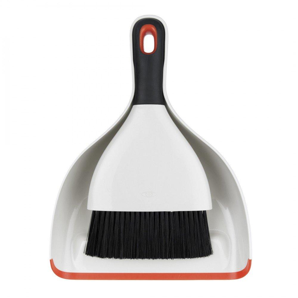OXO Good Grips Dustpan and Brush Set (1)