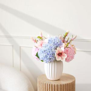 Artificial Flowers Bouquet Hydrangea Fake Flowers Rose Flowers Arrangement Table Centerpiece Living Room Decor Handheld Bouquet Ornaments (Blue1)