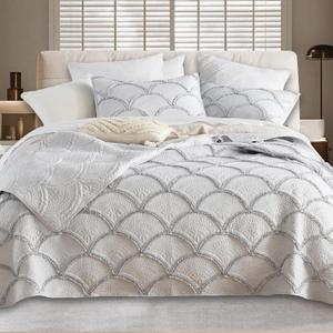 Queen Size Quilt Set, Comforter Set Gray Lace Bedspread, Washable Soft Coverlet Reversible Lightweight Bedding Sets with 2 Pillow Shams, (90"x90", 3 Pieces)