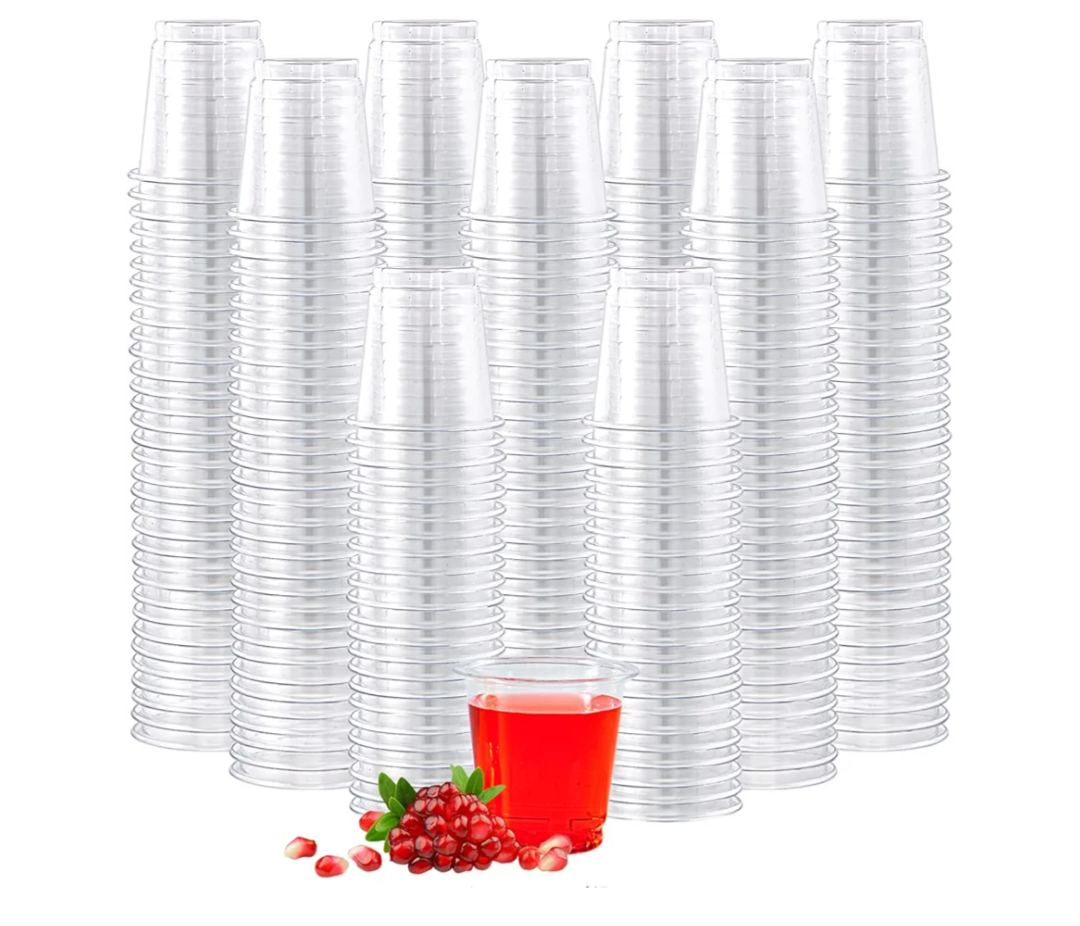 Lilymicky 900 PACK 2 oz Plastic Shot Glasses, 2 Ounce Clear Disposable Party Cups for Vodka, Whiskey, Tequila, Mini Plastic Containers for Sauce, and Sample Tasting