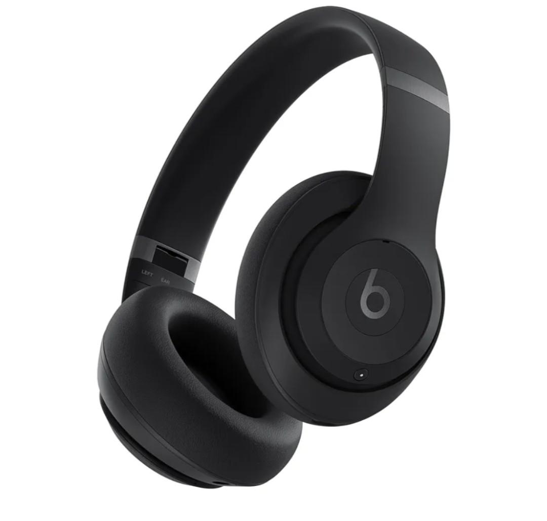 Beats Studio Pro - Wireless Bluetooth Noise Cancelling Headphones - Personalized Spatial Audio, USB-C Lossless Audio, Apple & Android Compatibility, Up to 40 Hours Battery Life - Black