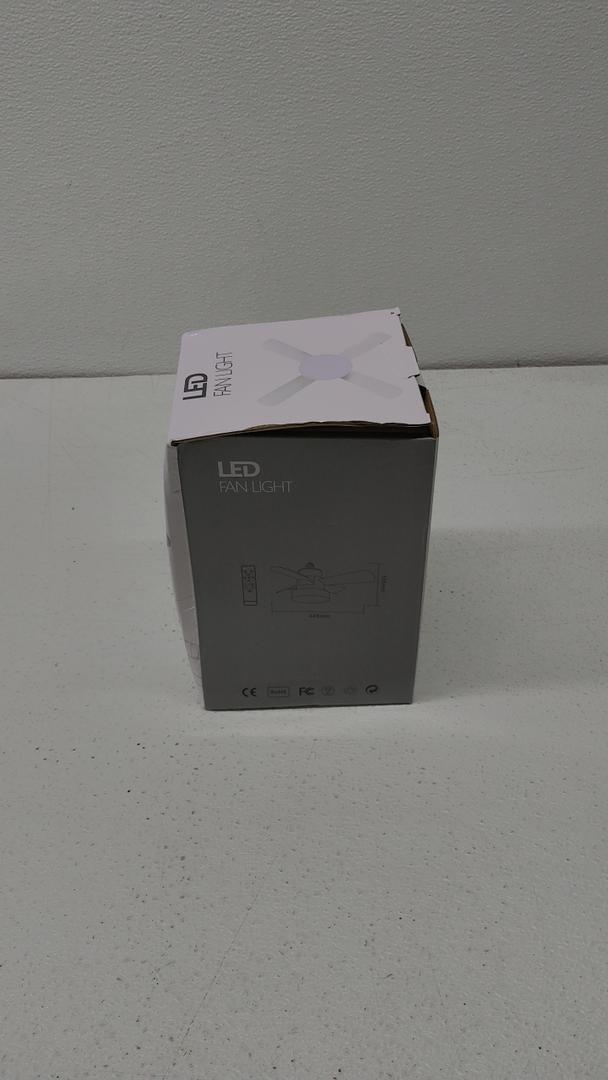 Socket Breeze Socket Fan Light with Remote Control, Portable Small Ceiling Fans with Lights for Bedroom, Kitchen, Living Room, with Dimming Function, 1000 Lumens, Screws into E26/E27