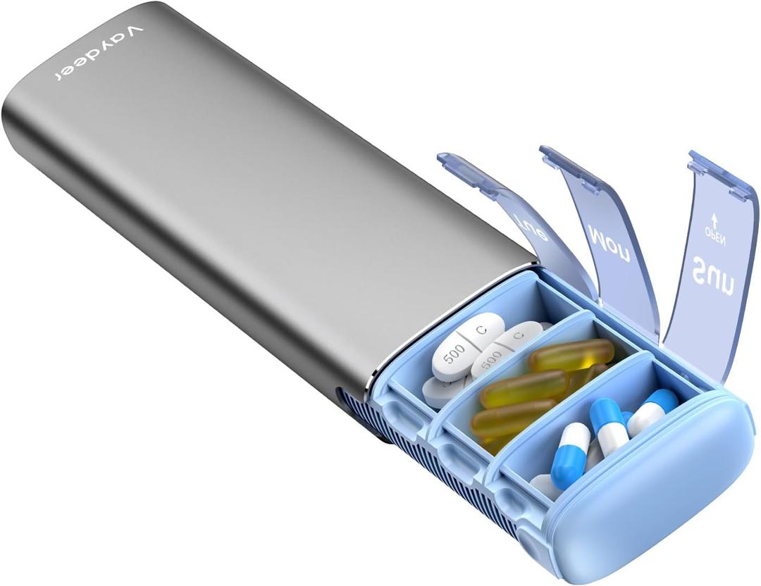Vaydeer Metal Travel Pill Organizer, 7 Day Weekly Pill Box, Large Capacity Daily Cute Pill Case for Supplements, Pills, Vitamins and Medication (Small, Gray)