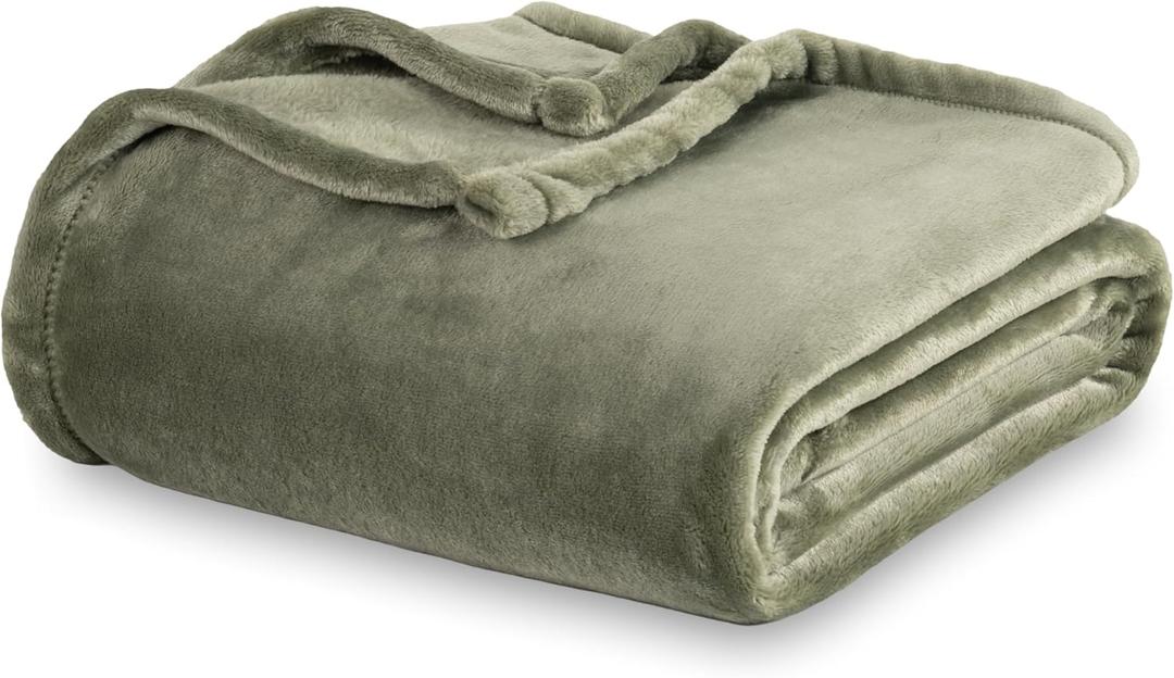 Berkshire Blanket Classic Velvetloft Solid Throw Blanket, Lightweight Cozy Flannel Plush Throw Blanket for Bed and Couch, Dark Sage, 5060 Inches (Throw/Throw XL)