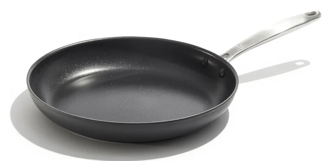 Seamless Neck Gaiter Weed Leaf Art Dust Face Cover Scarf for Sun UV Protection Bandana Headwear, Fishing Hiking Cycling Balaclava for Men Women