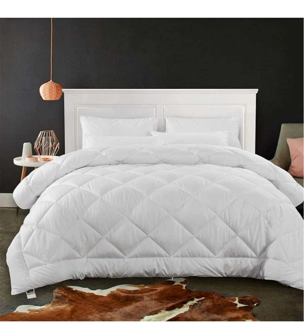 Cozynight Soft Oversized King Size Comforter Duvet Insert-Lightweight Down Alternative Comforter with Corner Tabs-Fluffy Breathable Diamond Stitched (White,110"x98")