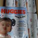 Huggies Size 4 Diapers, Snug & Dry Baby Diapers, Size 4 (22-37 lbs), 186 Count (6 Packs of 31), Packaging May Vary