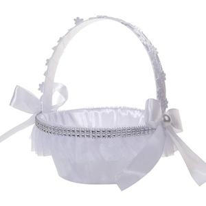 Wedding Flower Girl Basket Crystal Pearl Baskets White Flower Basket Bride Storage Baskets Candy Gift Basket for Wedding Birthday Party Favor