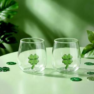 2 Pcs 3D St. Patrick's Day Four-leaf Clover Stemless Wine Glass 18 oz Drinking Glasses Cup With Four-leaf Clover for Irish Dinner Party Birthday Holiday
